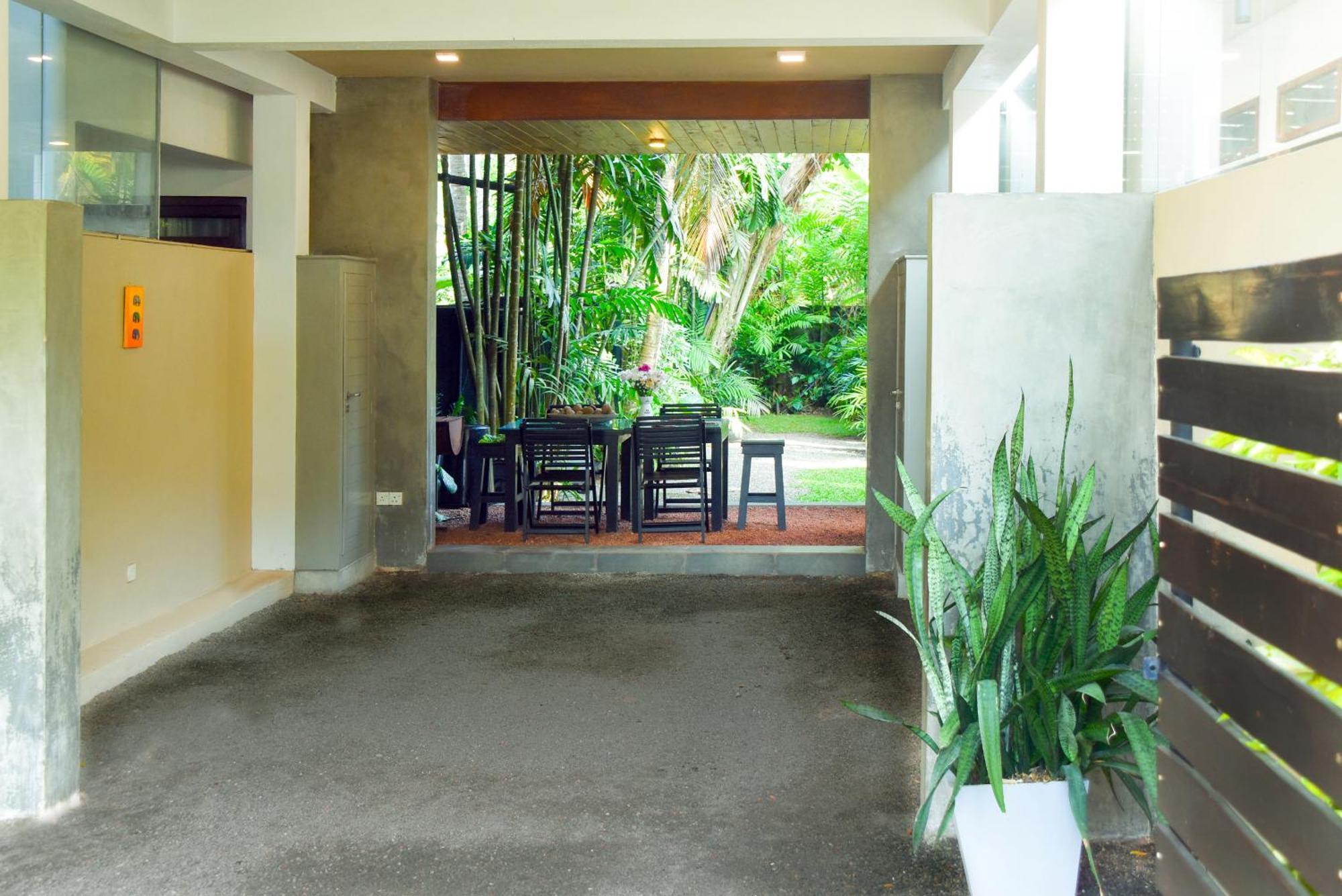Sithu Villa Hikkaduwa Exterior photo