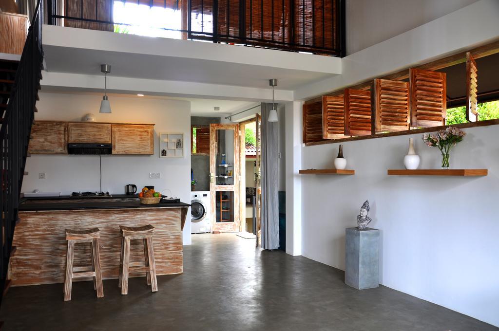Sithu Villa Hikkaduwa Exterior photo
